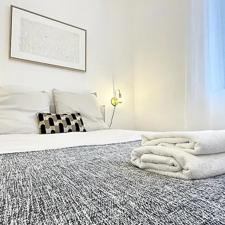 Lyon Richard Vitton 3*